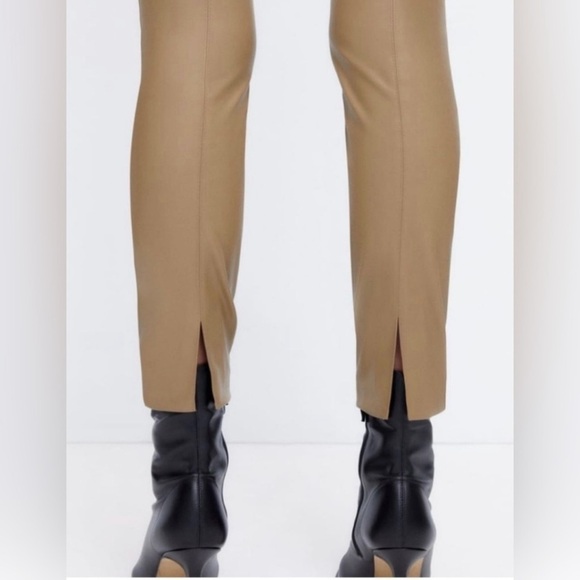 Zara Faux Leather Tan High Waisted Legging Front Ankle Slit Size M - Picture 3 of 5